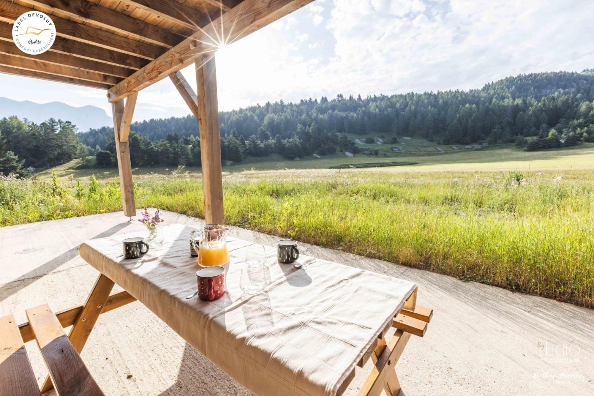 Appartement Lumineux Neuf Dans Bas De Chalet Le Douglas La Joue du Loup Exterior foto