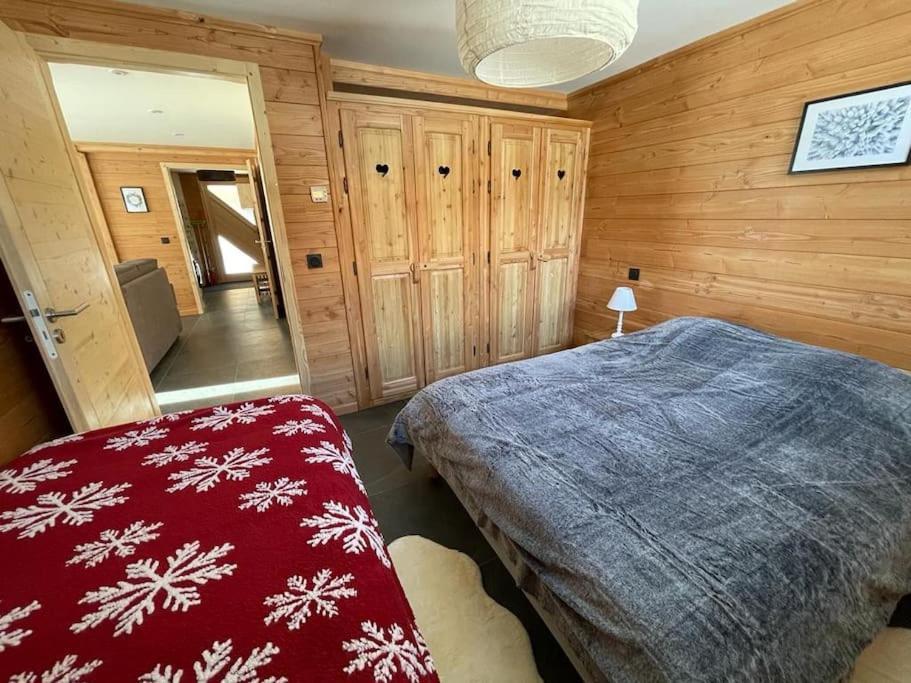 Appartement Lumineux Neuf Dans Bas De Chalet Le Douglas La Joue du Loup Exterior foto